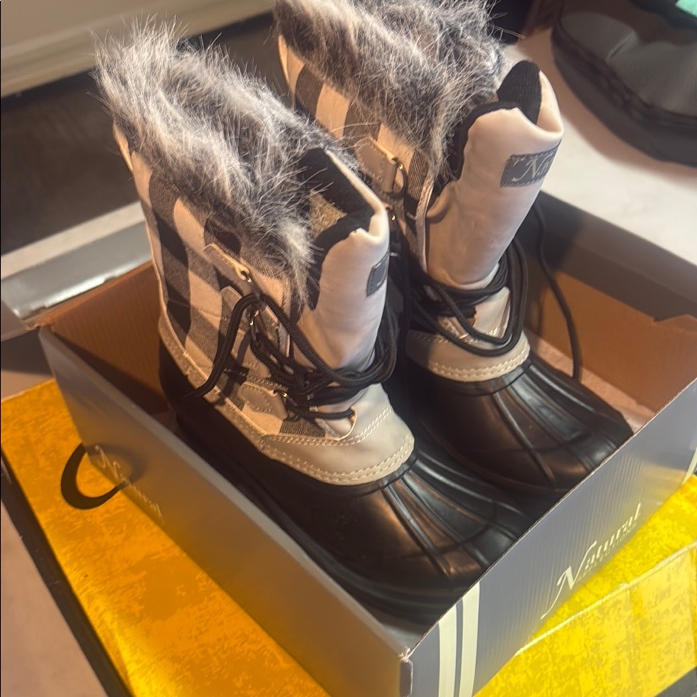 Natural Reflections Lumber Jill Insulated Pac Boots for Ladies 11 plaid